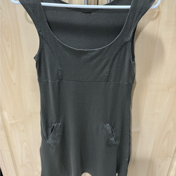 Fighting Eel Sample Dress in Olive Green XS - Picture 3 of 3